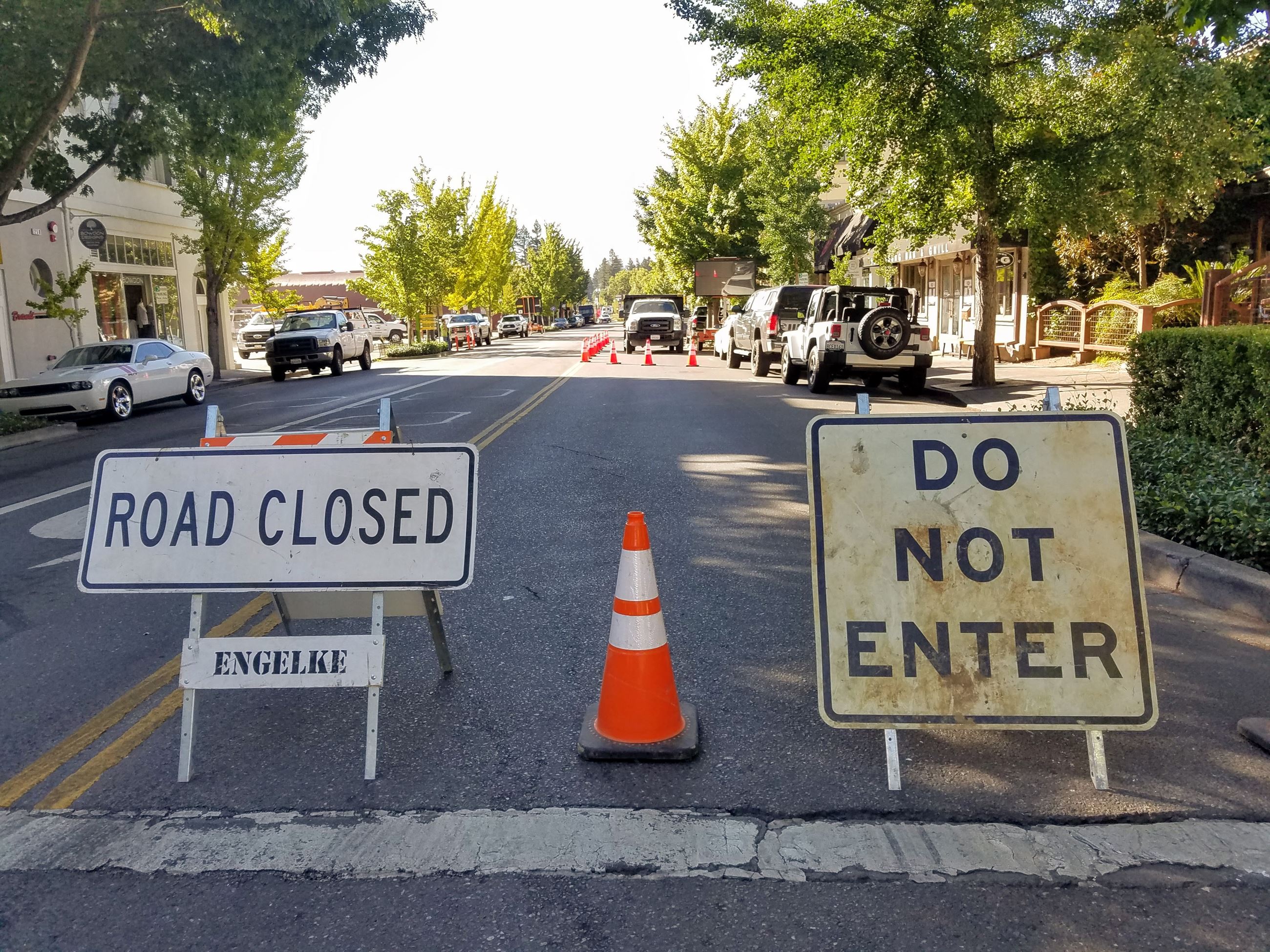 Traffic Control on Healdsburg Ave.